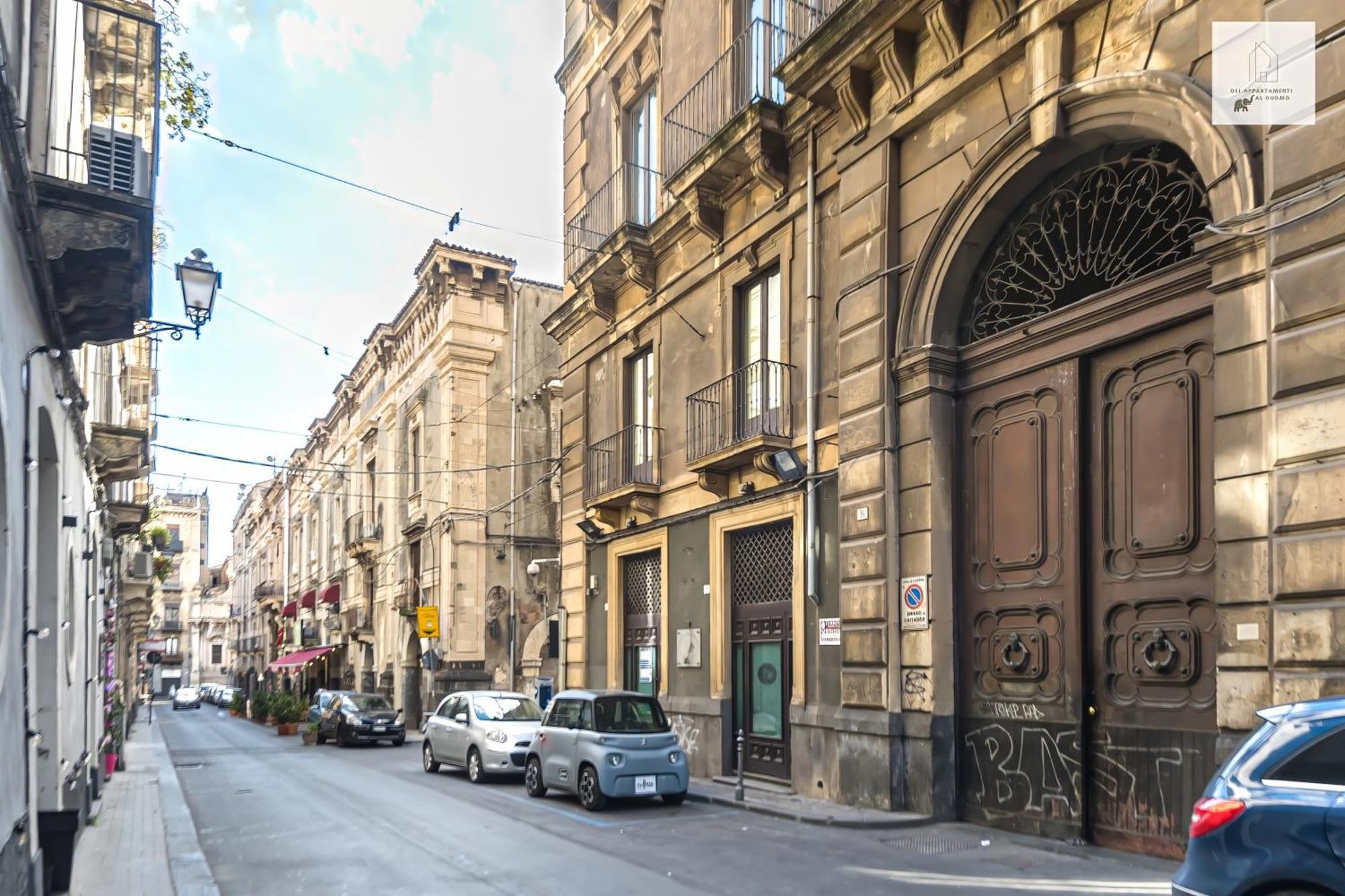Gli Appartamenti Al Duomo Katanya Dış mekan fotoğraf